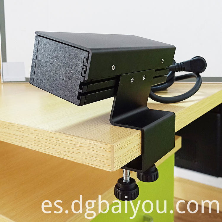 toma de corriente (5) power outlet (5)